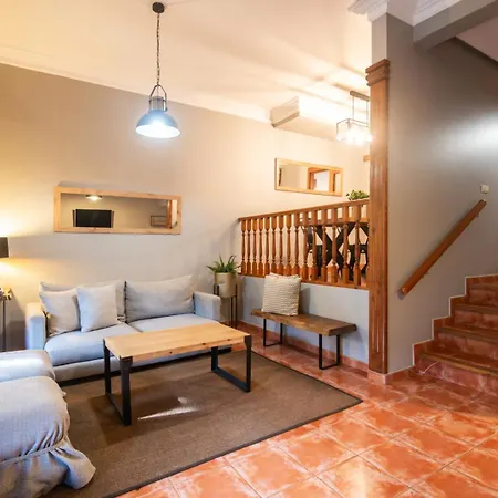Vv Casa Gueelu Holiday home *